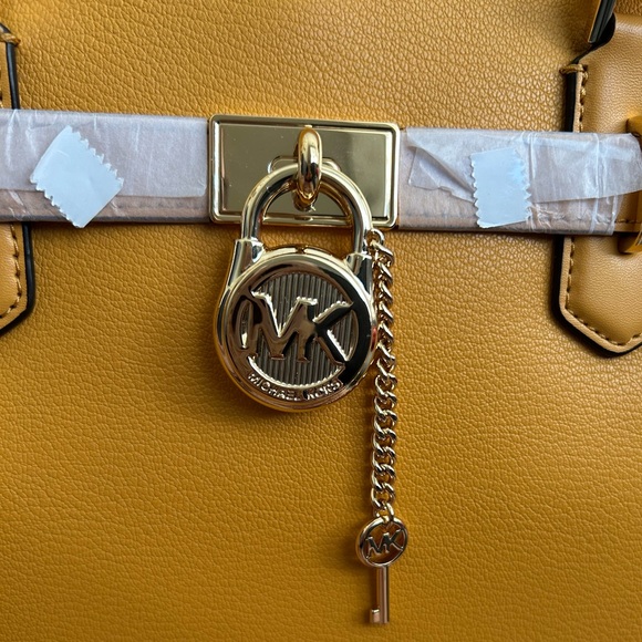 Michael Kors Hamilton Medium Satchel in Golden Rod - Picture 3 of 5